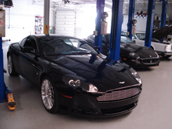 Aston Martin DB9 service
